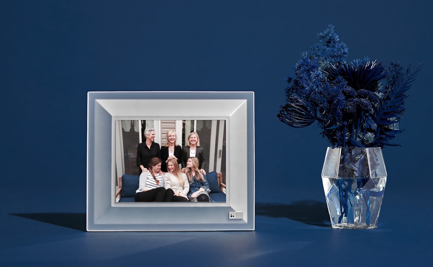 Aura classic quartz frame